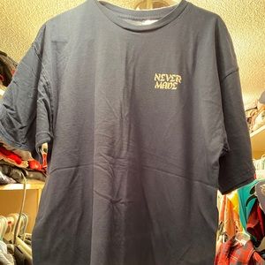 XL blue shirt with short sleeves
